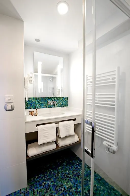 Serotel Suites Opera París Hotel