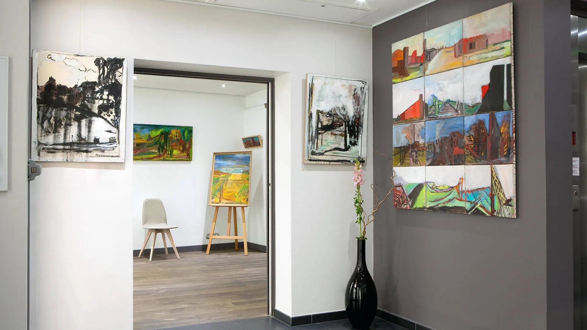 Serotel Suites Opera Paris